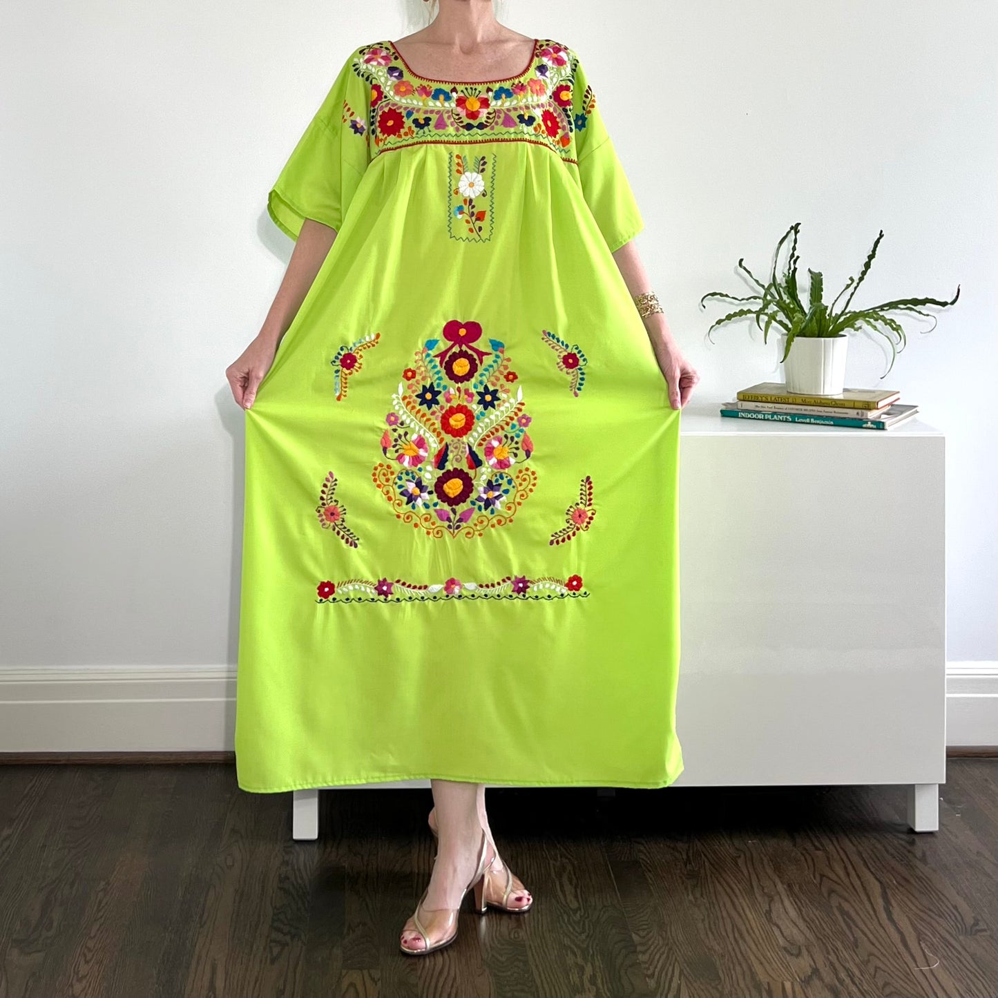 Vintage Soleada Embroidered Dress